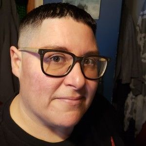 Meet your Posher, Posh